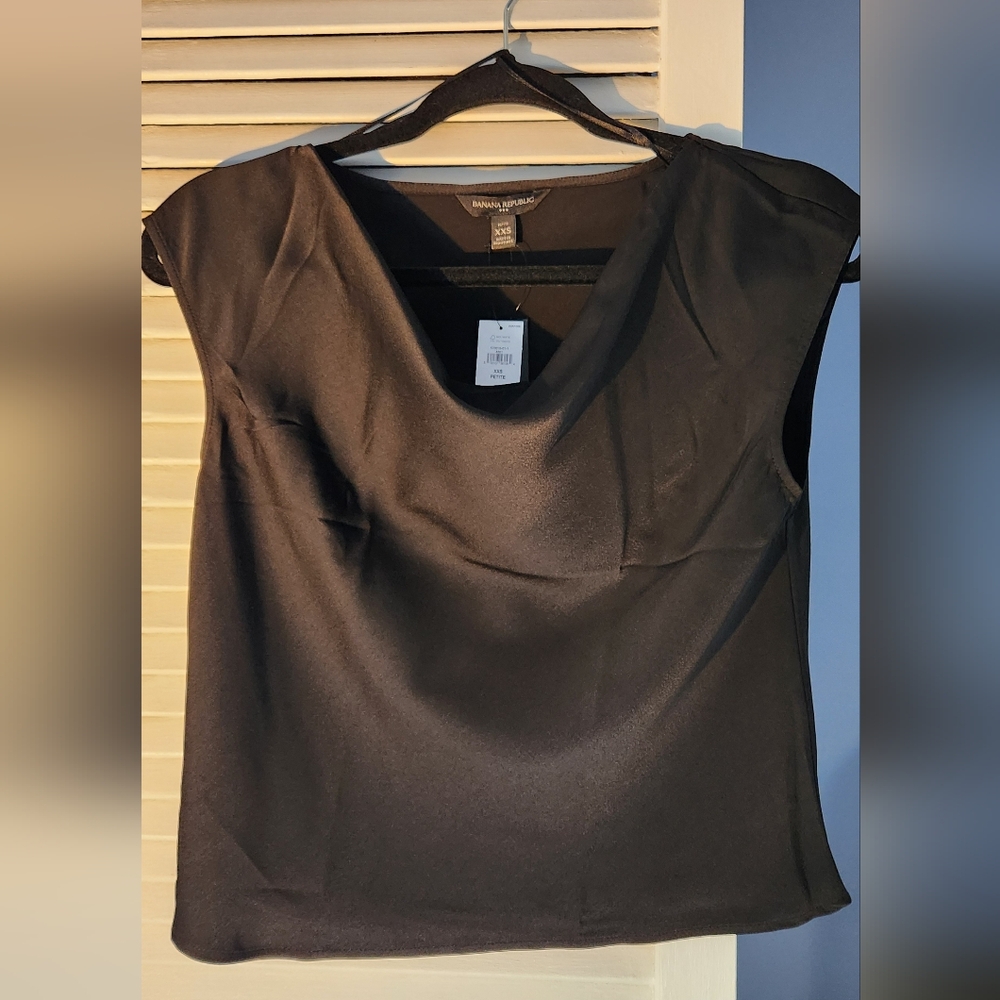 Elegant Black Sleeveless Top